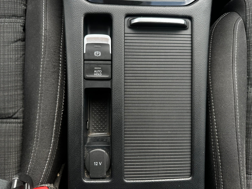 2021-11 Volkswagen Passat B8+ 2.0l TDI 147kW Automatinė