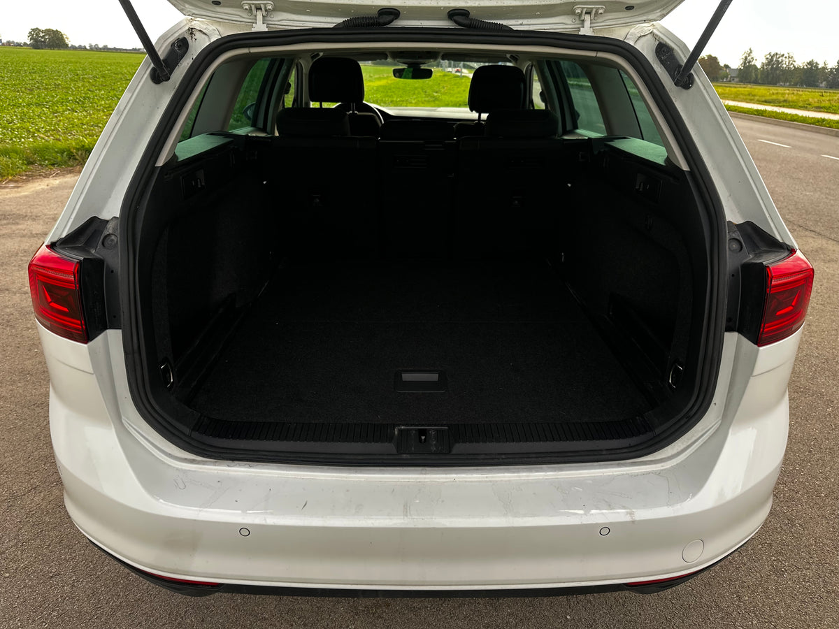 2021-11 Volkswagen Passat B8+ 2.0l TDI 147kW Automatinė