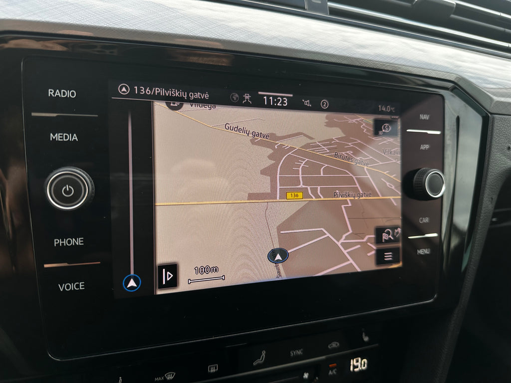 2021-11 Volkswagen Passat B8+ 2.0l TDI 147kW Automatinė