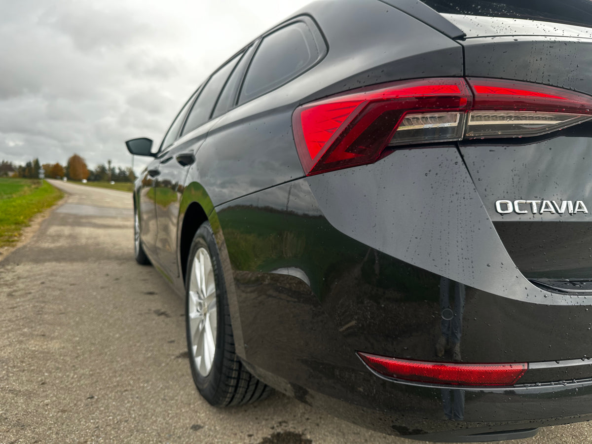 2020-12 Škoda Octavia 2.0l TDI 110kW Automatinė